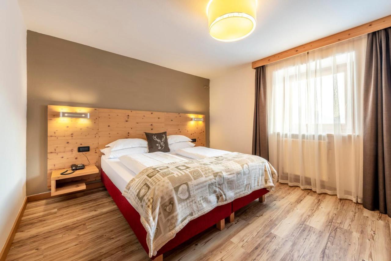 Hotel Col Di Lana Каназей Екстериор снимка