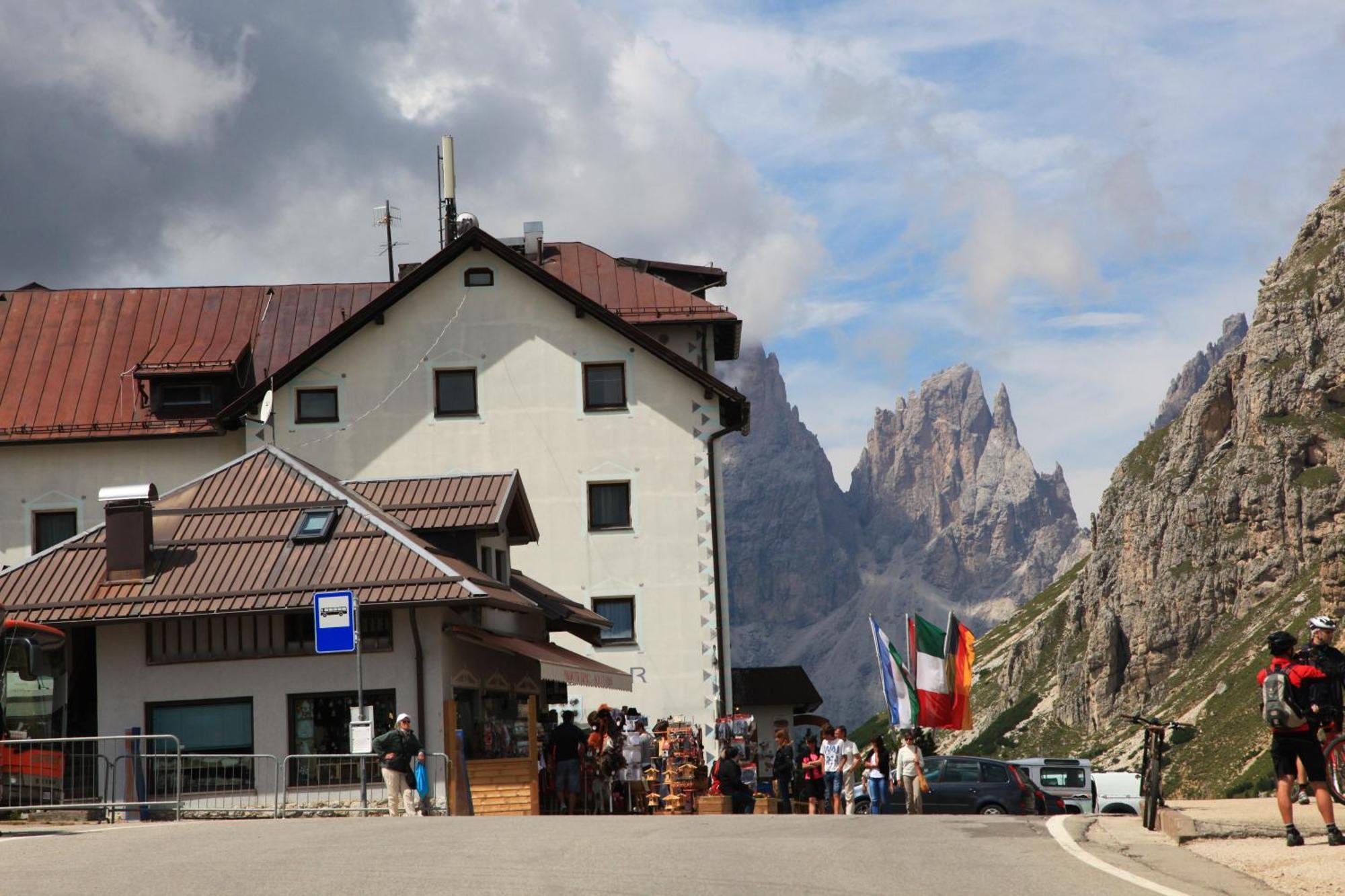 Hotel Col Di Lana Каназей Екстериор снимка