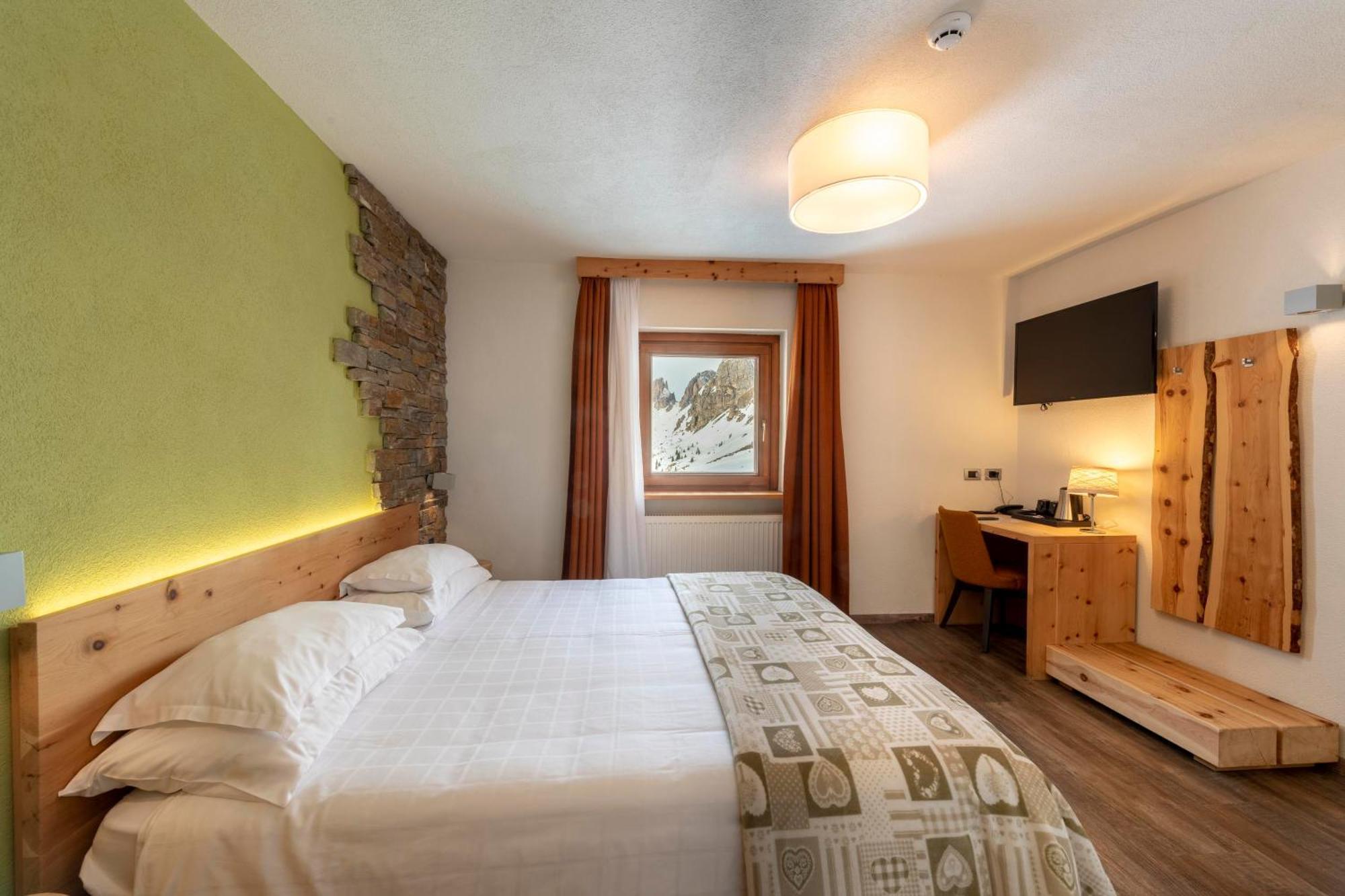 Hotel Col Di Lana Каназей Стая снимка