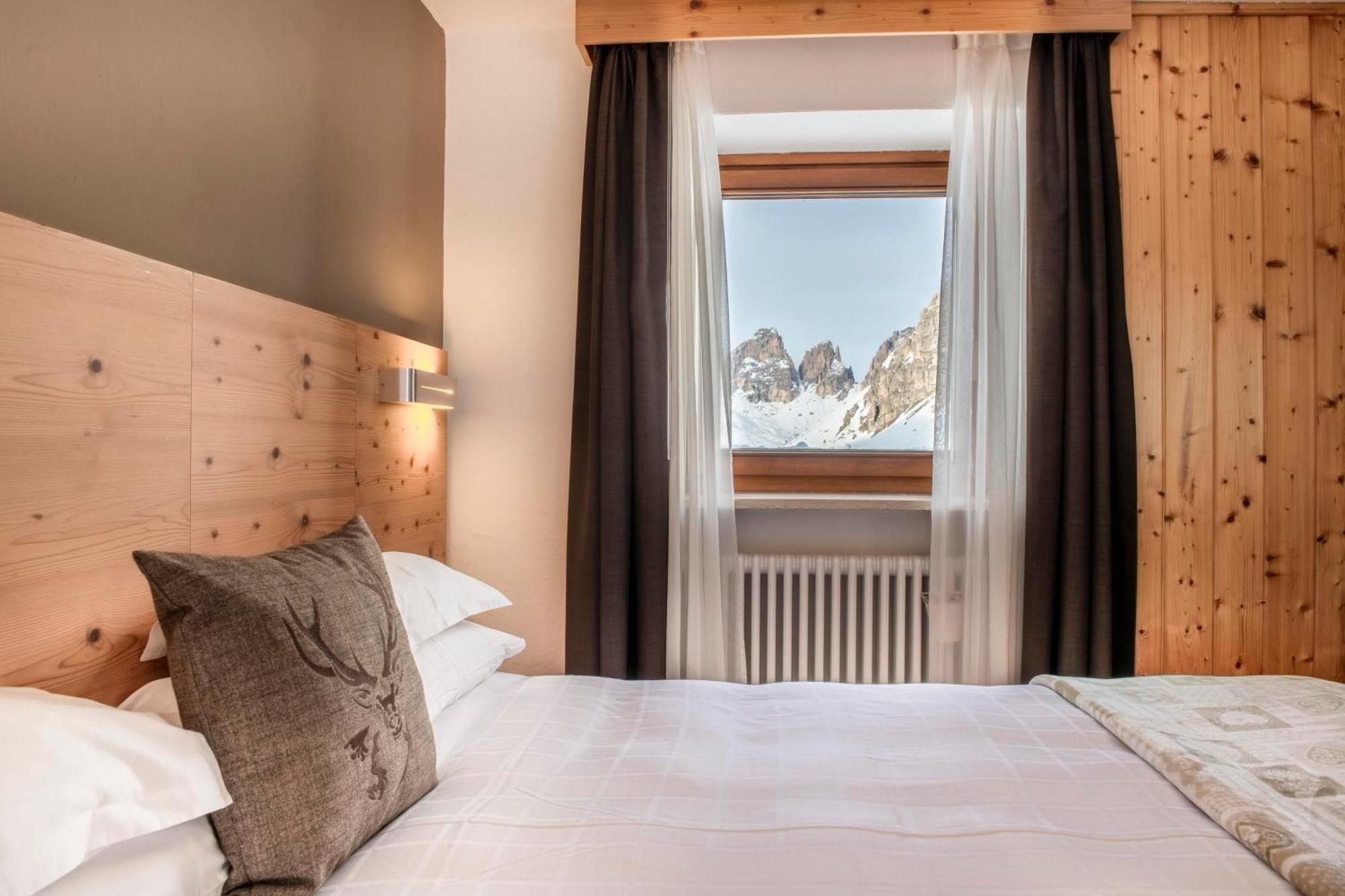 Hotel Col Di Lana Каназей Стая снимка